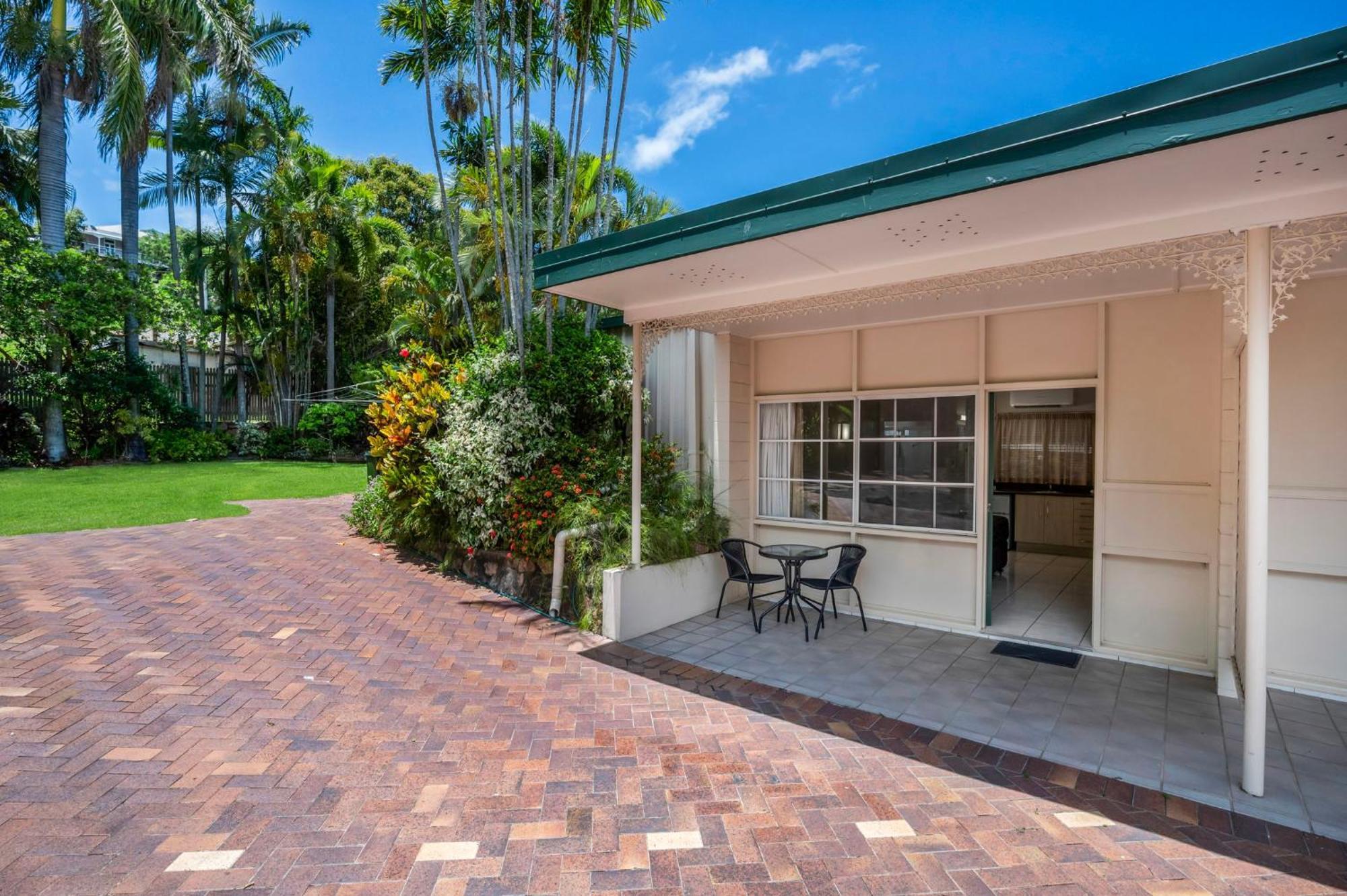 Motel Oasis Townsville, Surestay Collection By Bw Townsville