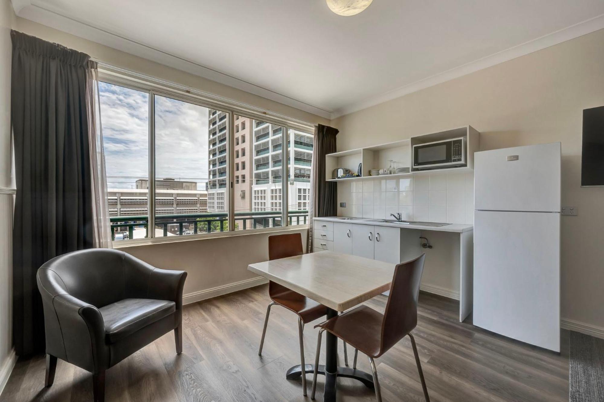 Oasis Townsville, Surestay Collection By Bw 4*