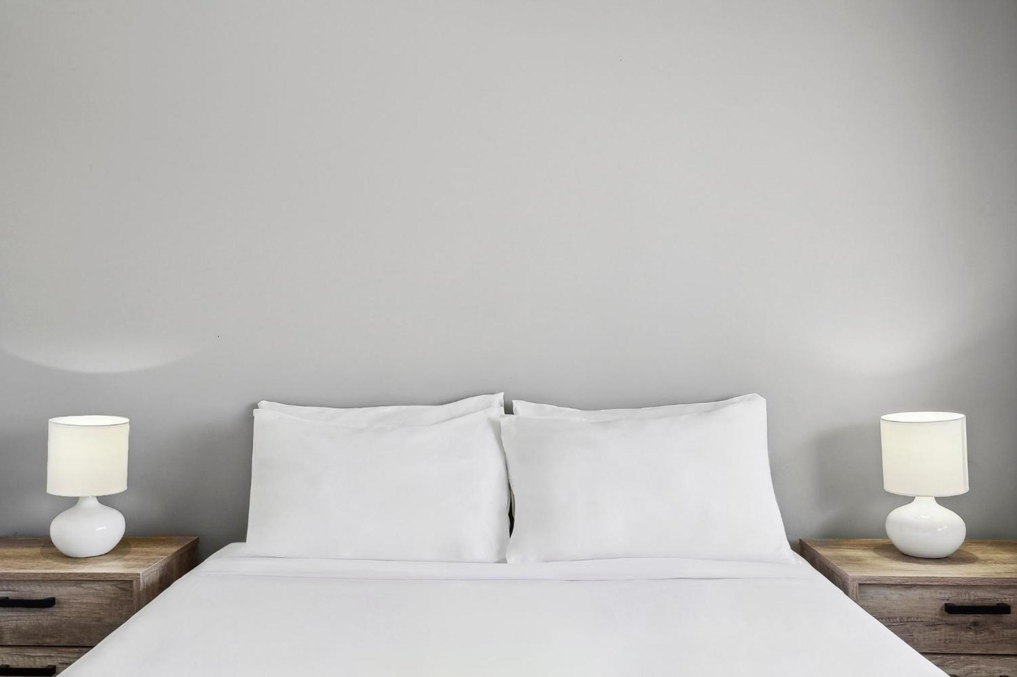 Park Regis Anchorage Hotel