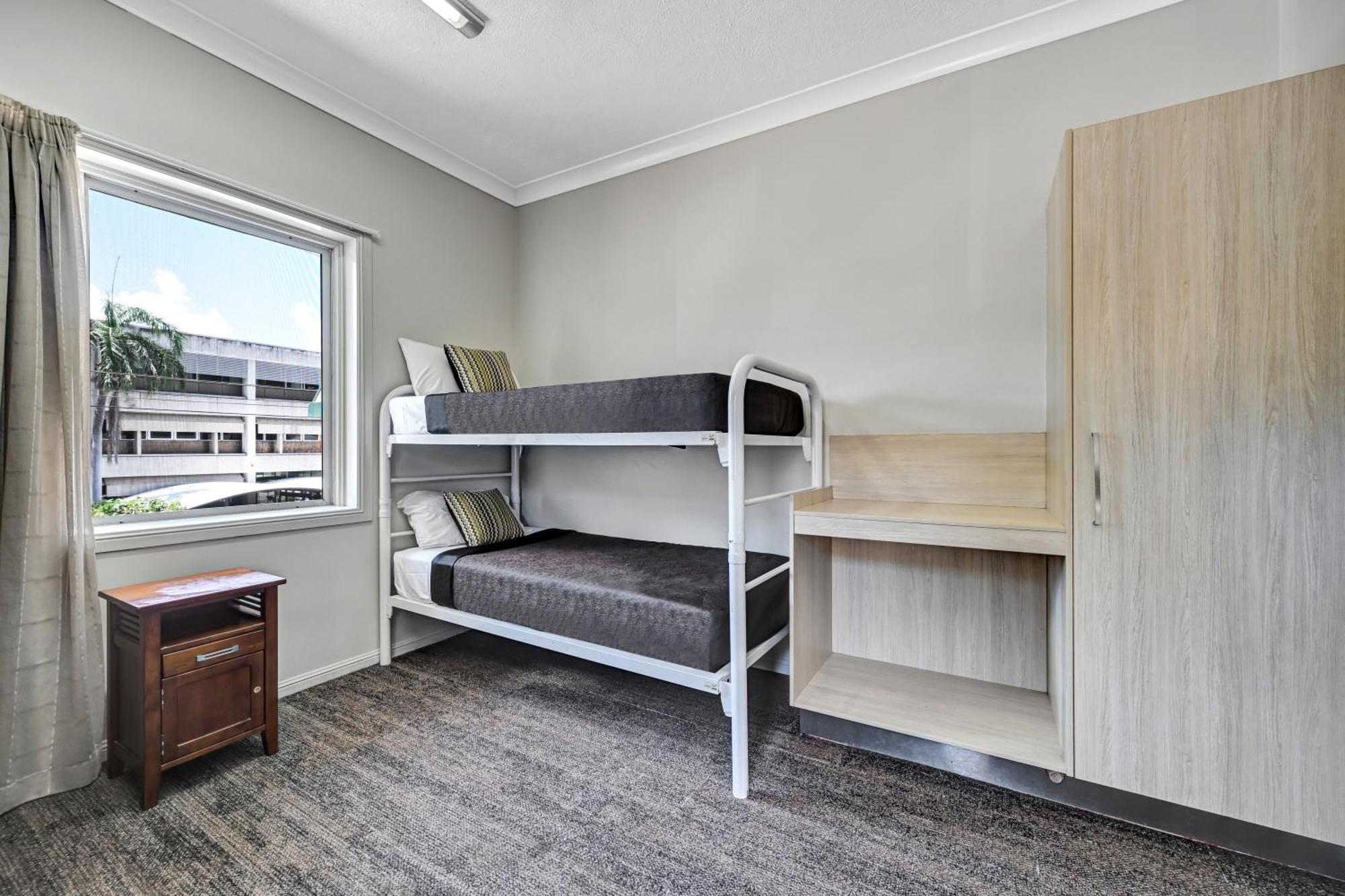Motel Oasis Townsville, Surestay Collection By Bw 4*