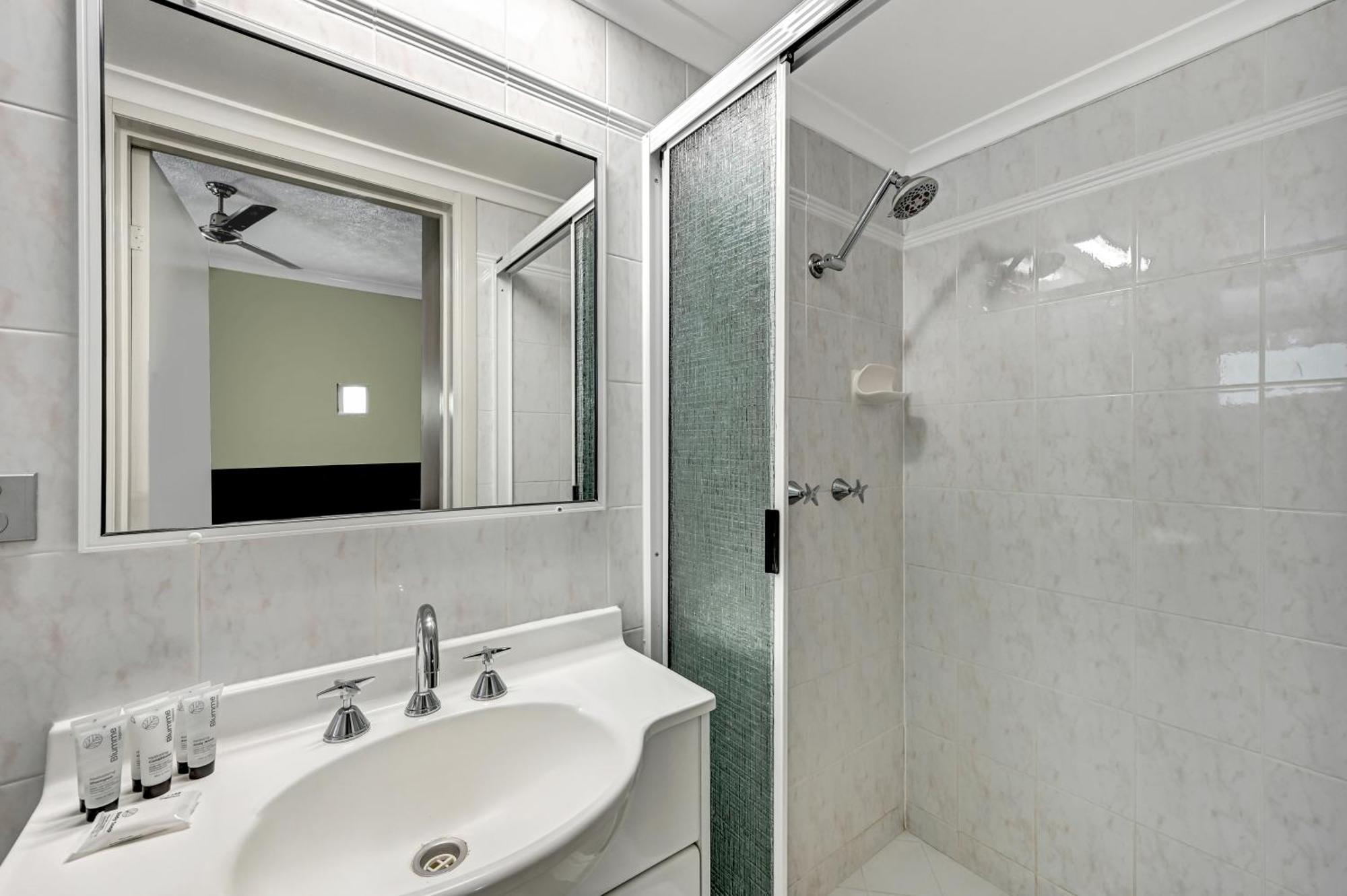 Oasis Townsville, Surestay Collection By Bw Motel 4*