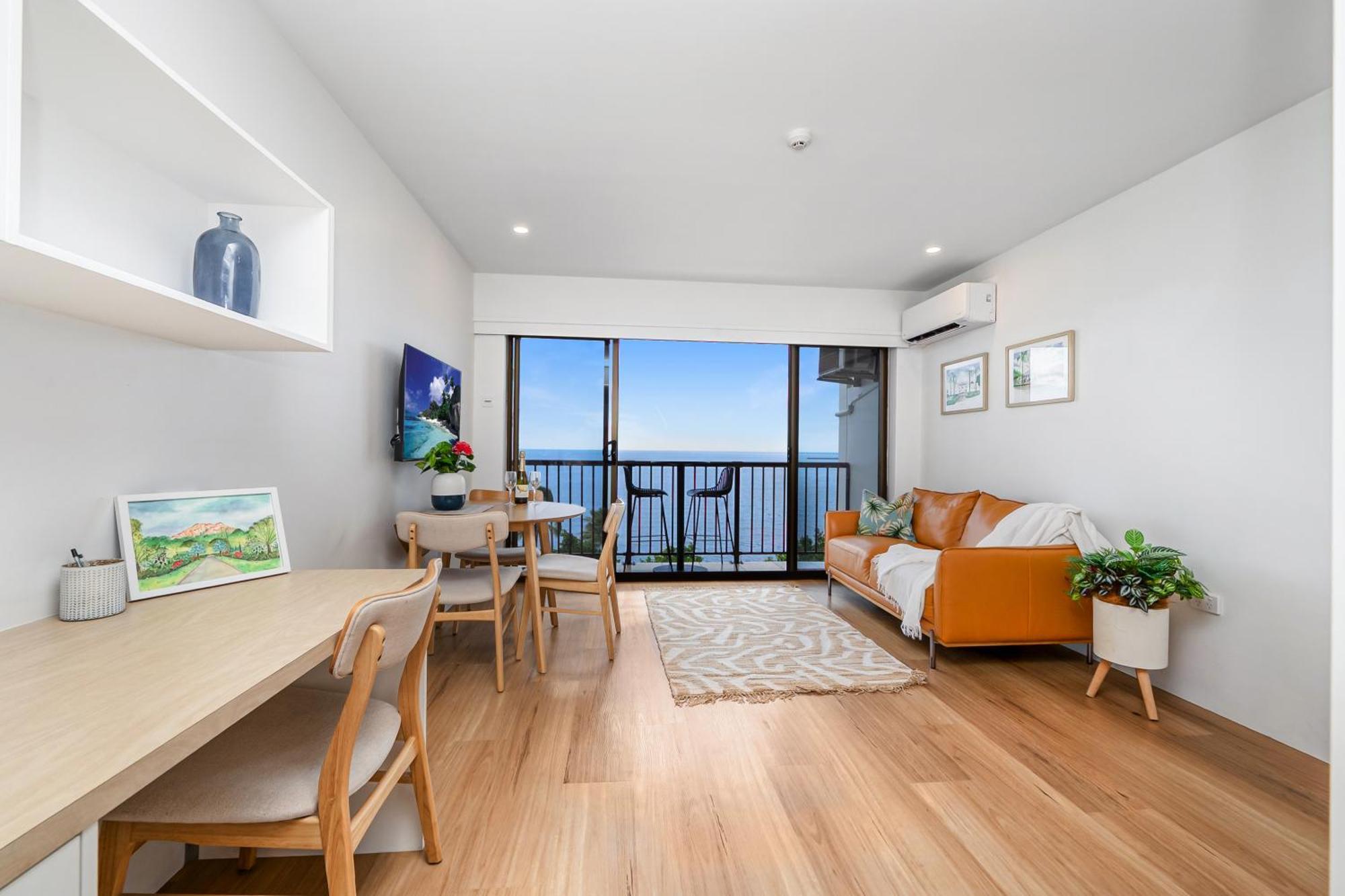 It's About The Views! Apartment Townsville