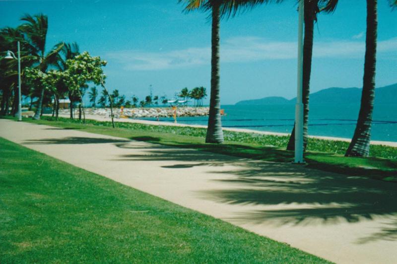 Seaside Aparthotel 3*