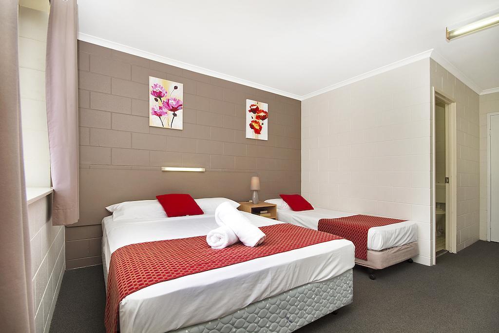 Motel Castle Crest Townsville