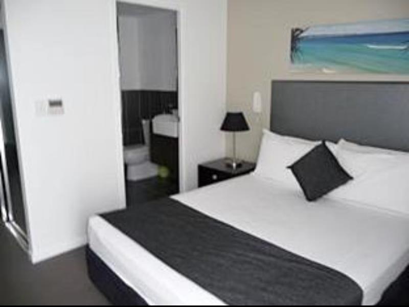 Holborn Aparthotel 4*