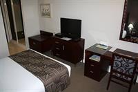 Madison Plaza