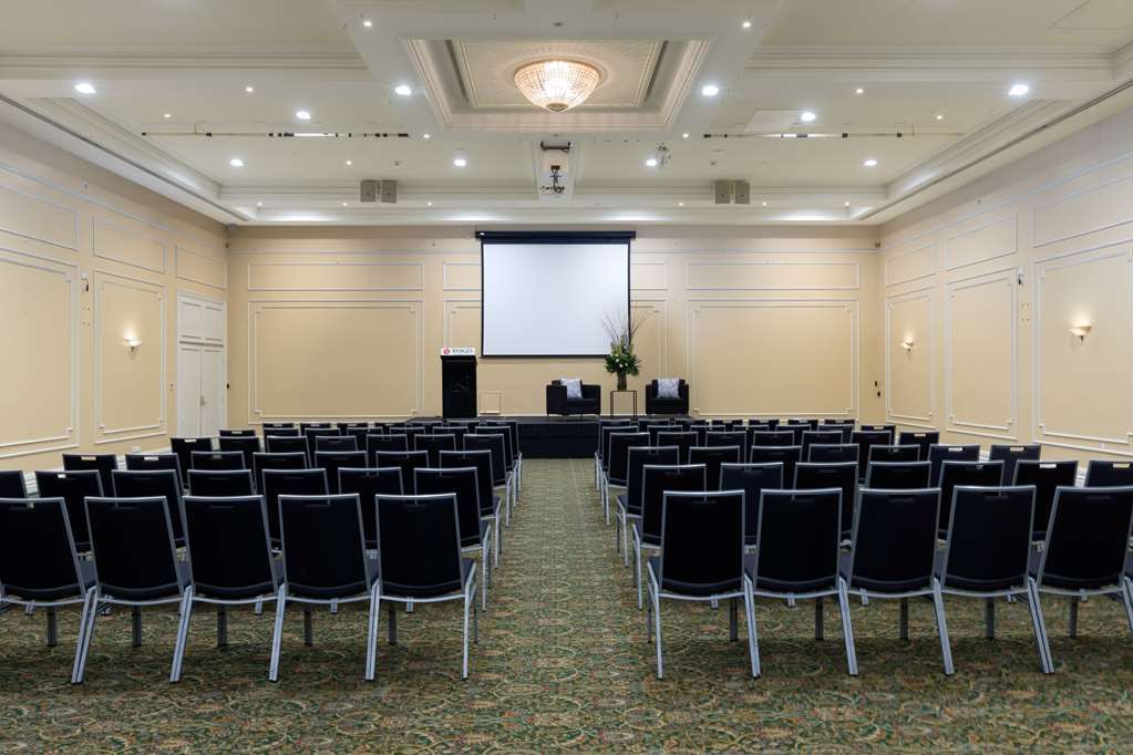 Rydges Southbank 4* Townsville