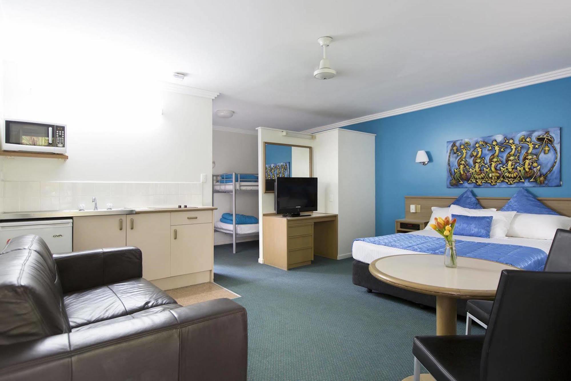 Seahaven 4*