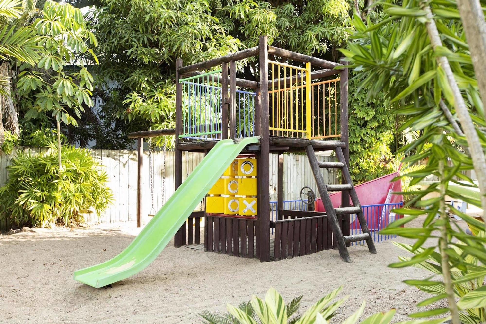 Seahaven Resort 4*