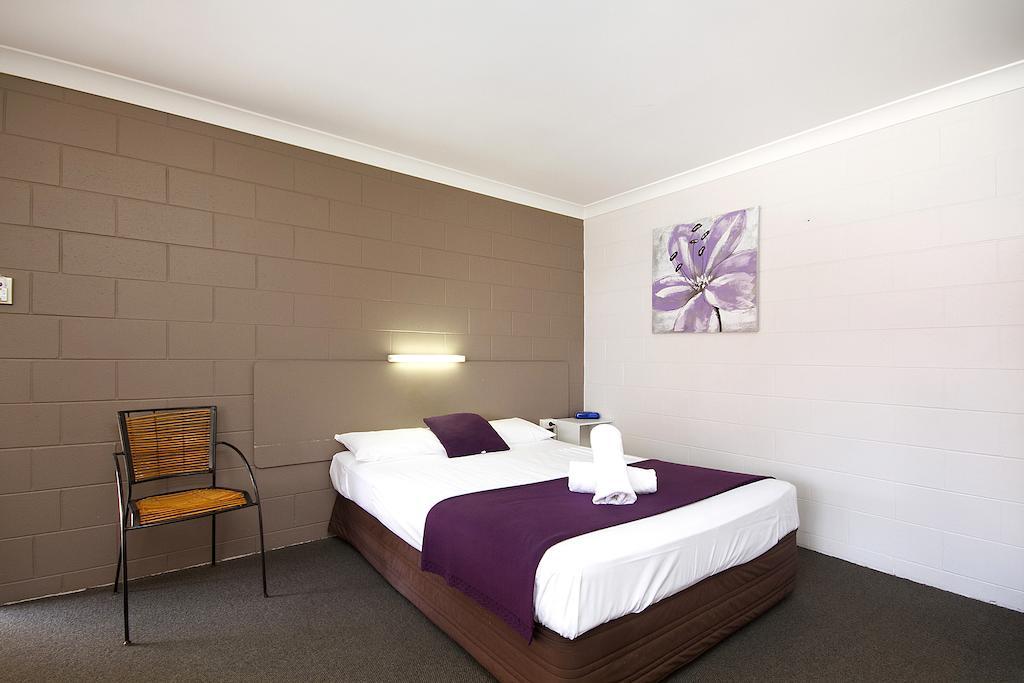 Motel Castle Crest 4*