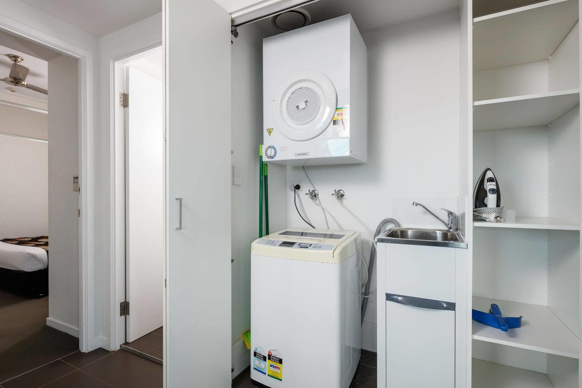 Holborn 4* Townsville