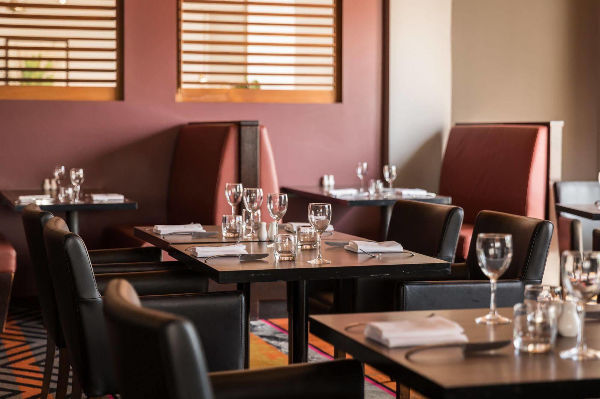 Hotel Rydges Southbank 4*