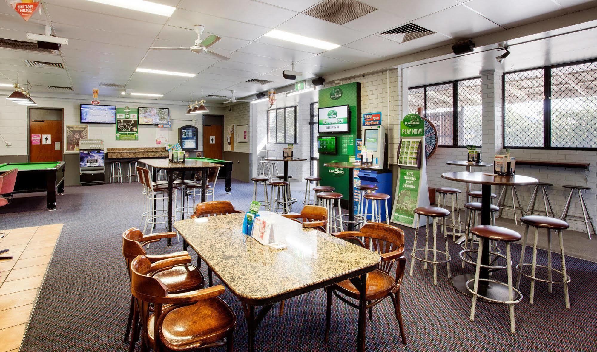 Hotel Upper Ross Townsville