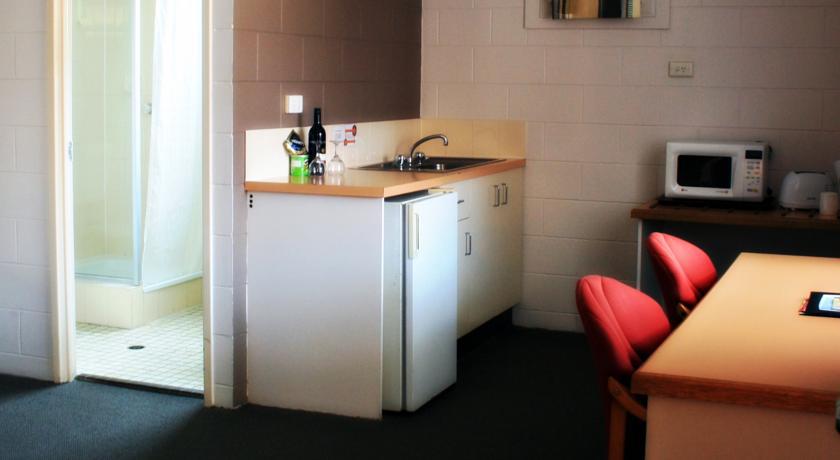 Castle Crest Motel Townsville