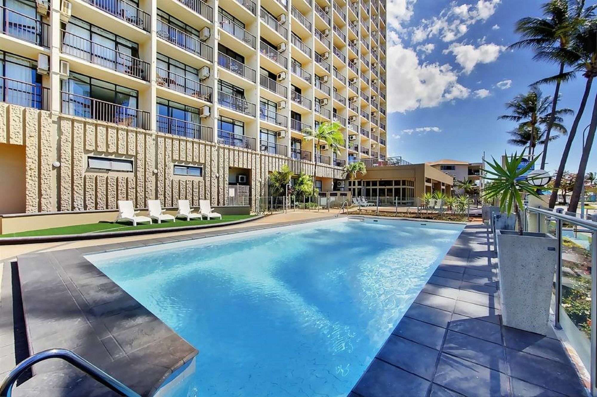 Aparthotel Aquarius On The Townsville