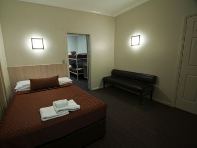 Motel Oasis Townsville, Surestay Collection By Bw